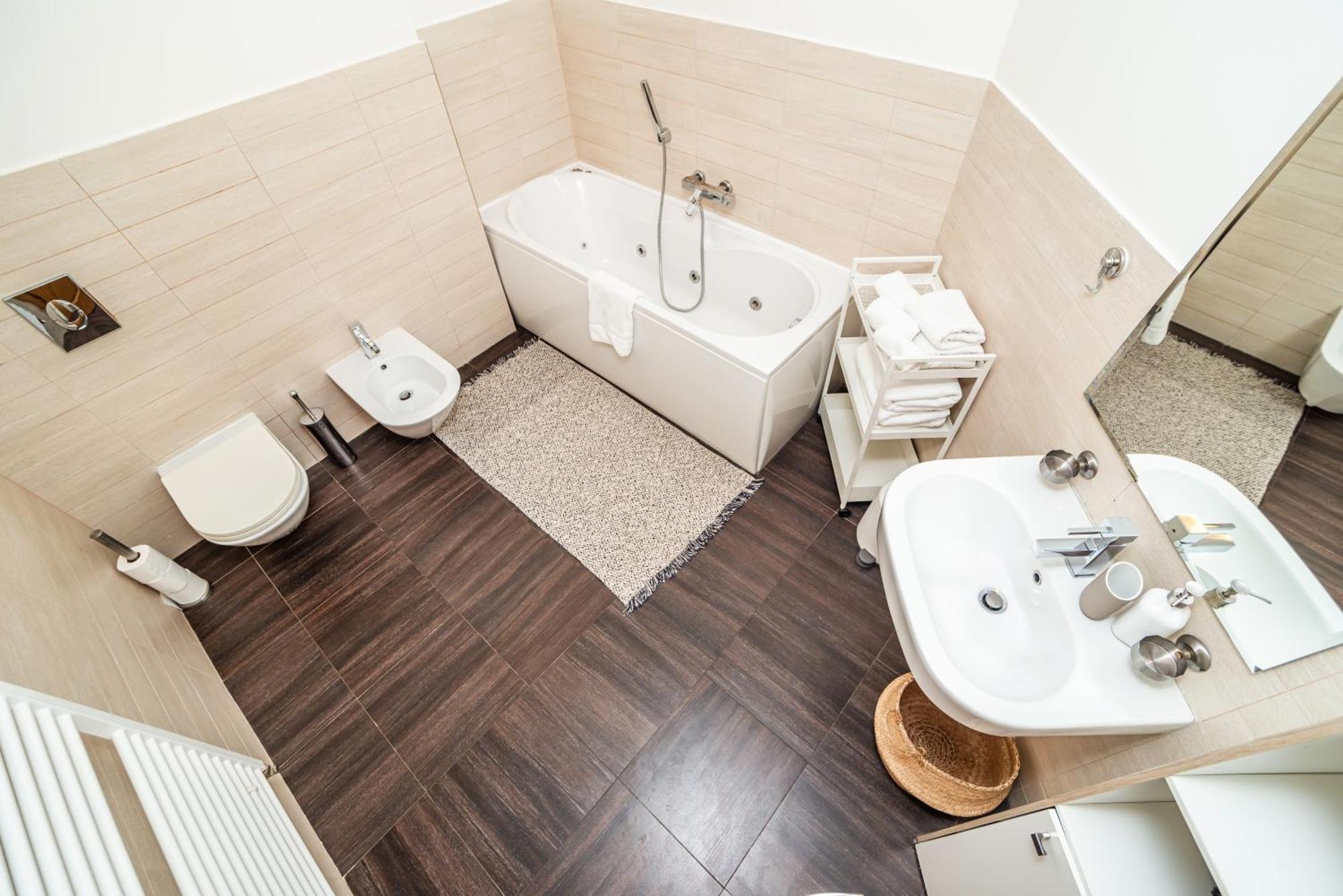 Lavish And Chic Duplex * Praga