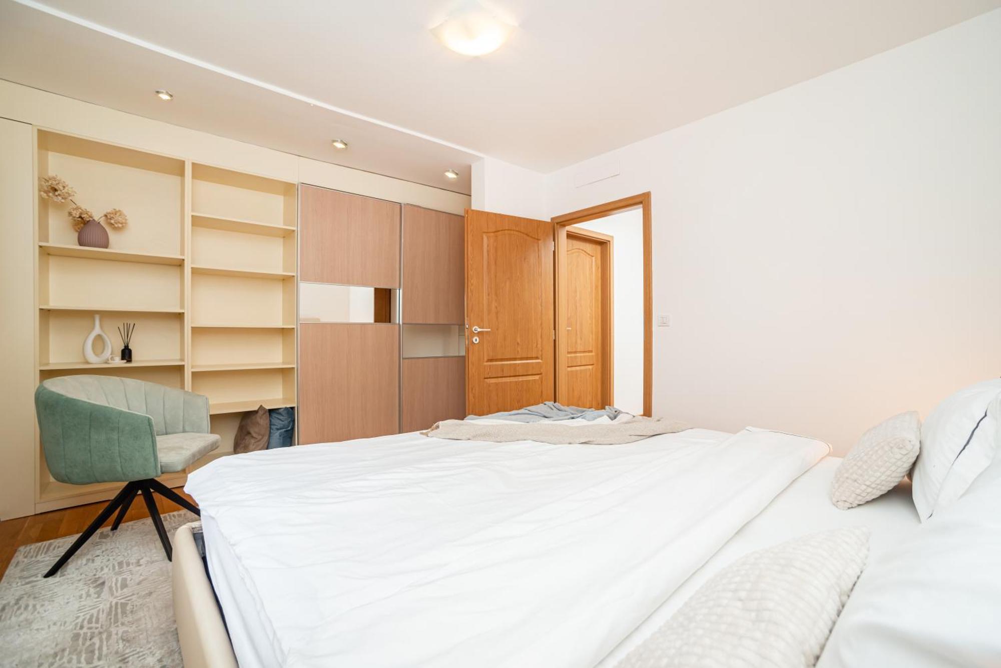 Lavish And Chic Duplex Apartamento *